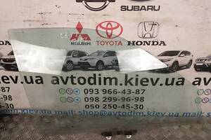 Скло переднє праве 73300SCAG10 Honda CR-V 2 2002-2006