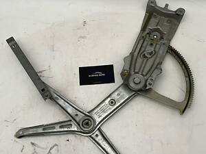 Стеклоподьемник на Opel Astra H GM 13100417 запчасти б/у