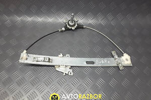 Стеклоподъёмник механичный правый передний B25D58560 на Mazda 323 BJ, 323F 1998-2004 год