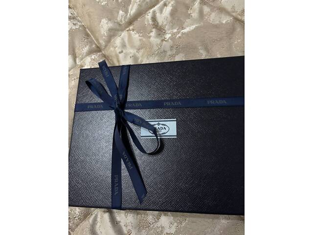 Стильна чорна лакована сумка - Фото 4