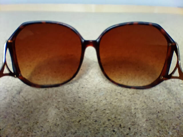 Стильні сонцезахисні акуляри.Очки солнцезащитные - Фото 1