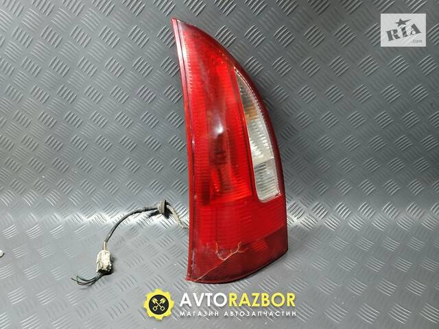 Стоп фонарь задний левый CB0251160A на Mazda Premacy 1999-2005 год - Фото 1