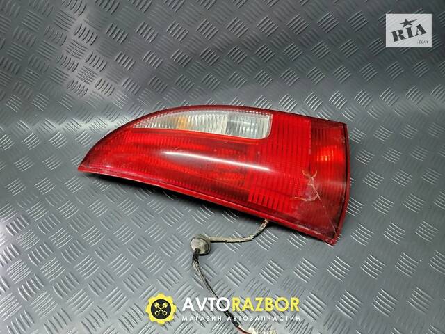 Стоп фонарь задний левый CB0251160A на Mazda Premacy 1999-2005 год - Фото 2
