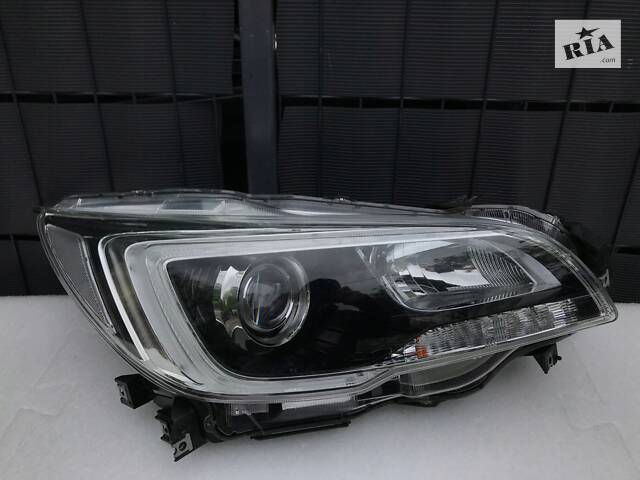 Subaru legacy outback правая фара перед led 15-19