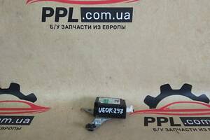 Subaru Outback 2003-2009 блок управления усилитель антенны 88831ag020