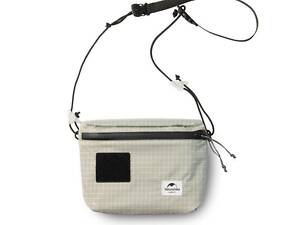 Сумка Naturehike NH20BB204 21x15.5 см Светло-серый (2249140825)