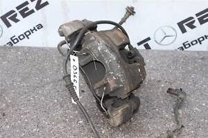 Супорт передній правий Mercedes A0014203083