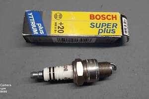 Свічка запалювання Bosch 0242229657