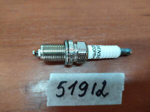 Свеча зажигания Denso Q20PR-U 000051912
