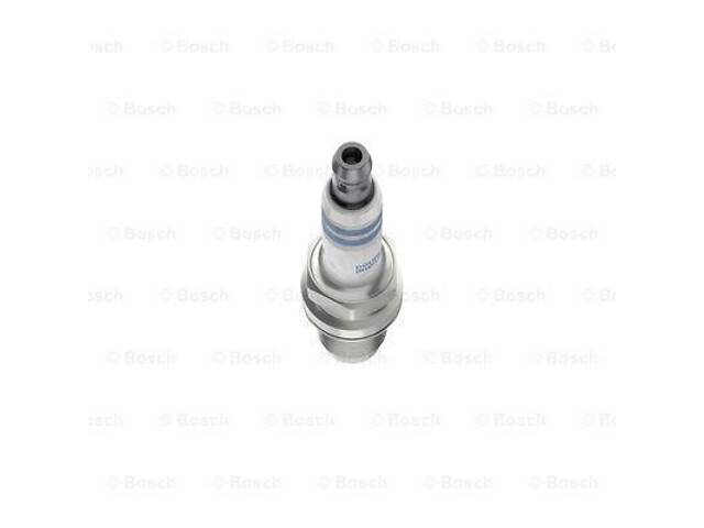 Свічка запалювання Bosch 0 242 240 675 - Фото 3