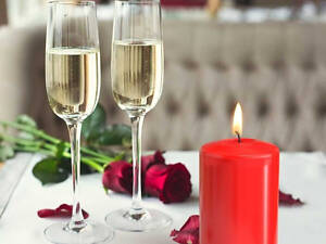 Столовая цилиндрическая свеча Bispol sw60/150-030 Красная