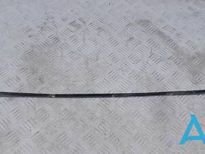 T2H1057 - Б/У Кронштейн молдинга лобового стекла на JAGUAR XE (X760) 35t R-Sport