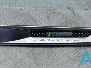 T4N13832 - Б/У Воздухозаборник на JAGUAR XE (X760) 35t R-Sport