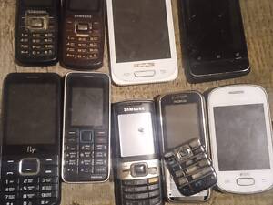 Телефони на запчастини