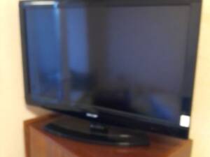 Телевізор Sharp LC-32FB500E Японія.