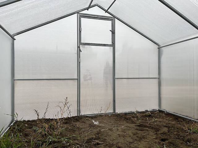 Теплиця «Домик» 2,80×4 з оцинкованої квадратної труби з полікарбонатом 4 мм RIG-TORG - Фото 9