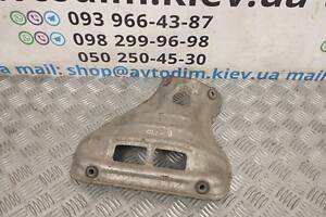 Теплоизолятор коллектора выпускного 2 1716722080 Toyota Corolla E120 2000-2006