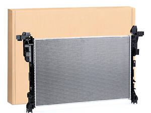 Радиатор охлаждения на NV300, Talento, Traffic, Vivaro