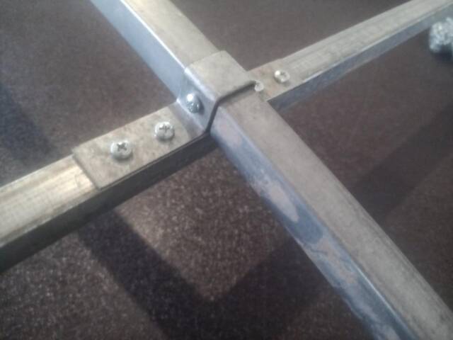 Теплиця 'Косиця' 4 х 10 м, (труба оцинкована 20х20 мм.), повний комплект 'Стандарт', плівка UV-4, 100 мкм. - Фото 4