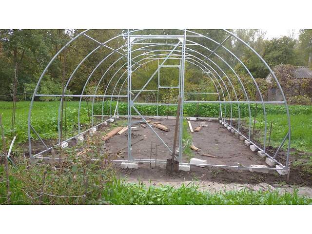 Теплиця 'Маївка' 4 х 6 м, (труба оцинкована 30х20 мм.), повний комплект 'Стандарт', плівка UV-4, 100 мкм. - Фото 4