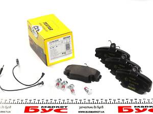 TEXTAR 2146304 Колодки тормозные (передние) Dacia Logan 04-/Renault 11/19/21/Peugeot 205/309 Q+ (с датчиками)