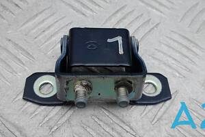 TK4862210D - Б/У Петля крышки багажника на MAZDA CX-5 (KF)  2.5 