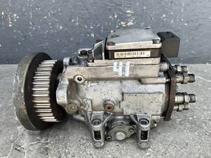 ТНВД / ПНВТ топливный насос для VW Volkswagen Passat B5 2.5 TDI 059130106B