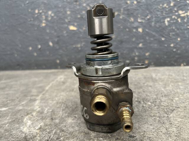 ТНВД / ПНВТ топливный насос VW Passat B6 1.4 TSI 2007-2010 - Фото 3