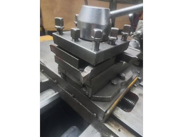 Токарно-гвинторізний верстат 16К40 - Фото 12