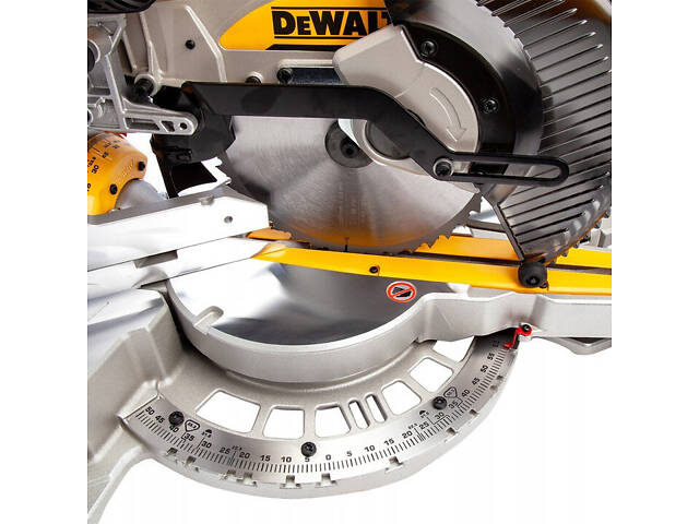 ТОП! Пила торцовочная сетевая DeWALT DWS727: 1675 Вт, глубина реза 150 мм, круг 250 мм - Фото 9