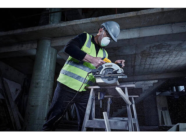 ТОП! Профессиональная пила дисковая сетевая DeWALT DWE5615 : 1500 Вт, диск 190 мм, 5500 об/мин - Фото 8