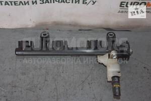 Паливна рейка бензин пластик Toyota Yaris 1.0 12V 2006-2011 238