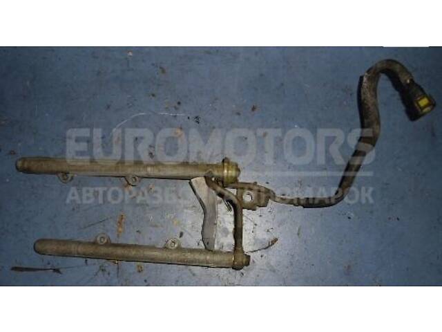 Топливная рейка правая Lexus RX 3.0 V6 24V 2003-2009 2381420020 3