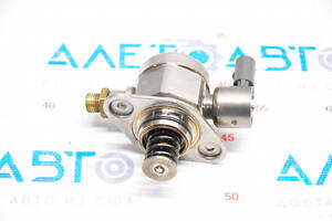Топливный насос высокого давления ТНВД VW Passat b7 12-15 USA 1.8T