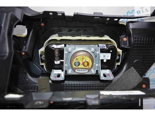 Торпедо передняя панель AIRBAG Ford Fusion mk5 13-20 (05) DS7Z-5404320-AB