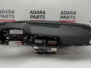 Торпедо (передняя панель) голая (Царапины, сколы) для Audi Q5 2021-2024 (80A restyle) (80B857001L24A)