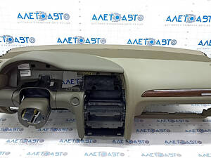 Торпедо передня панель з AIRBAG Audi Q7 4L 10-15 бежева, надламані кріплення, подряпини, під хімчистку
