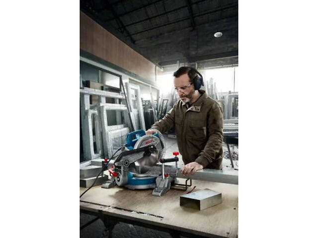 Торцювальна пила Bosch GCM 216 (0.601.B33.000) - Фото 2