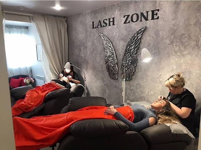 Крісло Реклайнер для педикюру, нарощування вій, бровіста, процедур 3в1. Реклайнер для салонів краси. Виробник - Фото 8