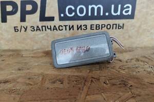 Toyota Auris E150 2006-2012 Освещение салона плафон передний 81340-30100