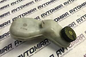 Бачок тормозной жидкости Toyota Avensis 3 T27 2.0D-4D 2009-4720109400