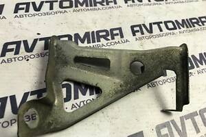 Кронштейн блока управления двигателем Toyota Avensis 3 T27 8966702180