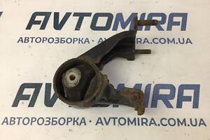 Подушка двигателя Toyota Avensis T25 2.0 D 2003-2008 123710R010