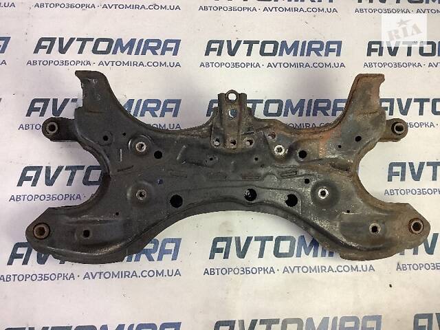 Балка передня Toyota Avensis T25 2.2 D 2003-2008 5120105071