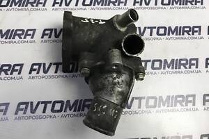 Корпус термостата Toyota Avensis T25 2.2 D-4D 2003-2008 1632126010