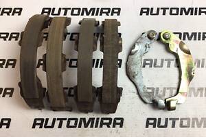 Колодки ручного гальма комплект Toyota Avensis T25 2003-2008 0449505040