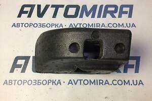 Абсорбер кузова Toyota Avensis T25 2003-2008 09179398