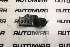 Кронштейн радіатора Toyota Avensis T25 2003-2008 165330R010