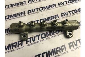 Паливна рейка Toyota Avensis T25 2003-2008 238100R010