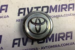 Колпачок колесного диска Toyota Avensis T25 2003-2008 426030F010